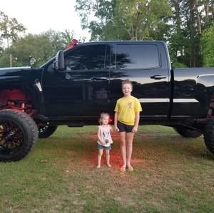 Meet your Posher, Bradley